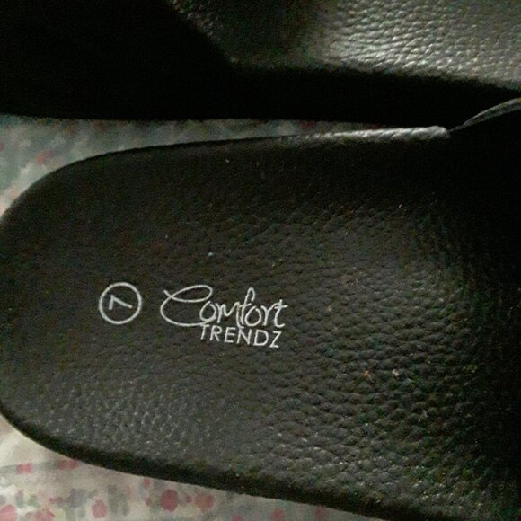 Comfort Trendz Slip On Sandals  - UNISEX - Picture 3 of 5